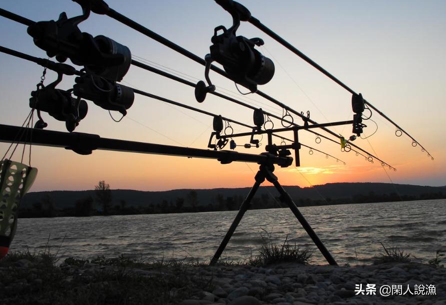 冬季抛竿串钩钓鲫鱼找鱼窝的技巧,串钩钓鲫鱼找鱼窝多久