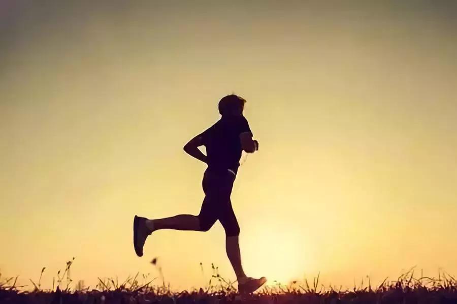 老寒腿症状年轻人怎么预防,预防膝盖老寒腿的方法