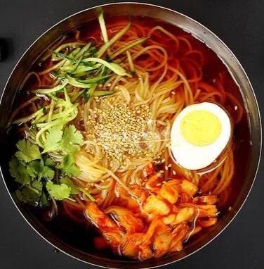 美食分享特点美食推荐,美食攻略各地特点美食和食材介绍