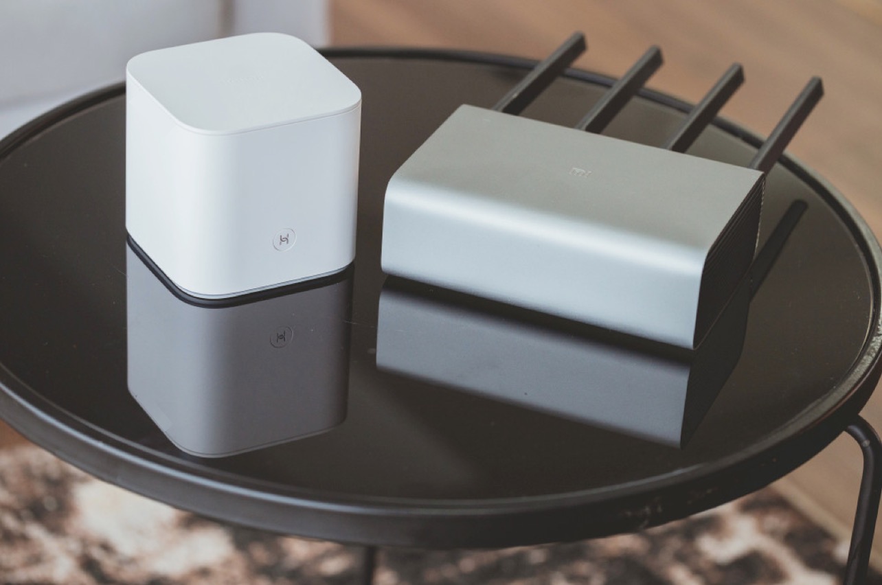 光荣路由pro对比pro2,光荣路由pro和小米路由器哪个好