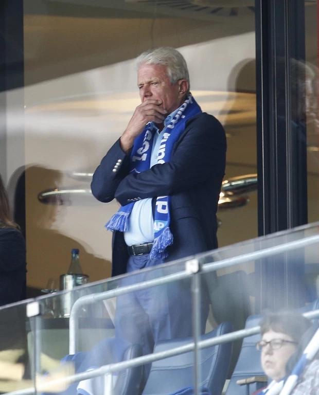 苏宁老板张近东足球,十大收入最高的足球俱乐部老板