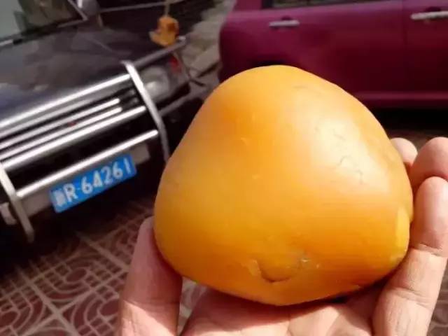 戈壁玉与戈壁石的区分,戈壁玉和戈壁石的区别