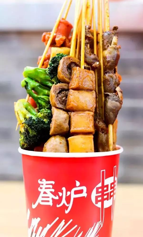 18平小店月销1800万营销方案,18平服装店一年收入