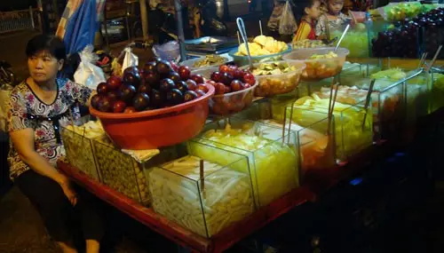 酸菜可以促进肠道蠕动增加食欲,快速吃酸菜方法