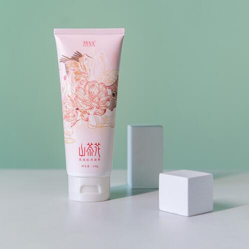 温和补水的氨基酸洗面奶推荐,山茶花深层清润氨基酸洗面奶