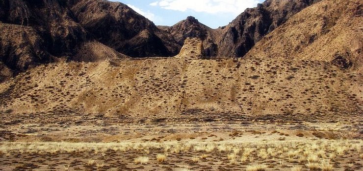 经典传奇血渭一号大墓九层妖塔,血渭一号大墓之前的样子