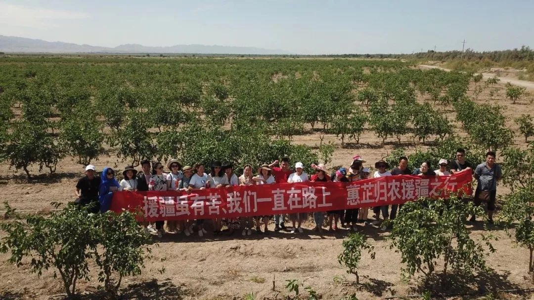 350万粉丝追随，企业被称为“云集第二”，这个男人不一般