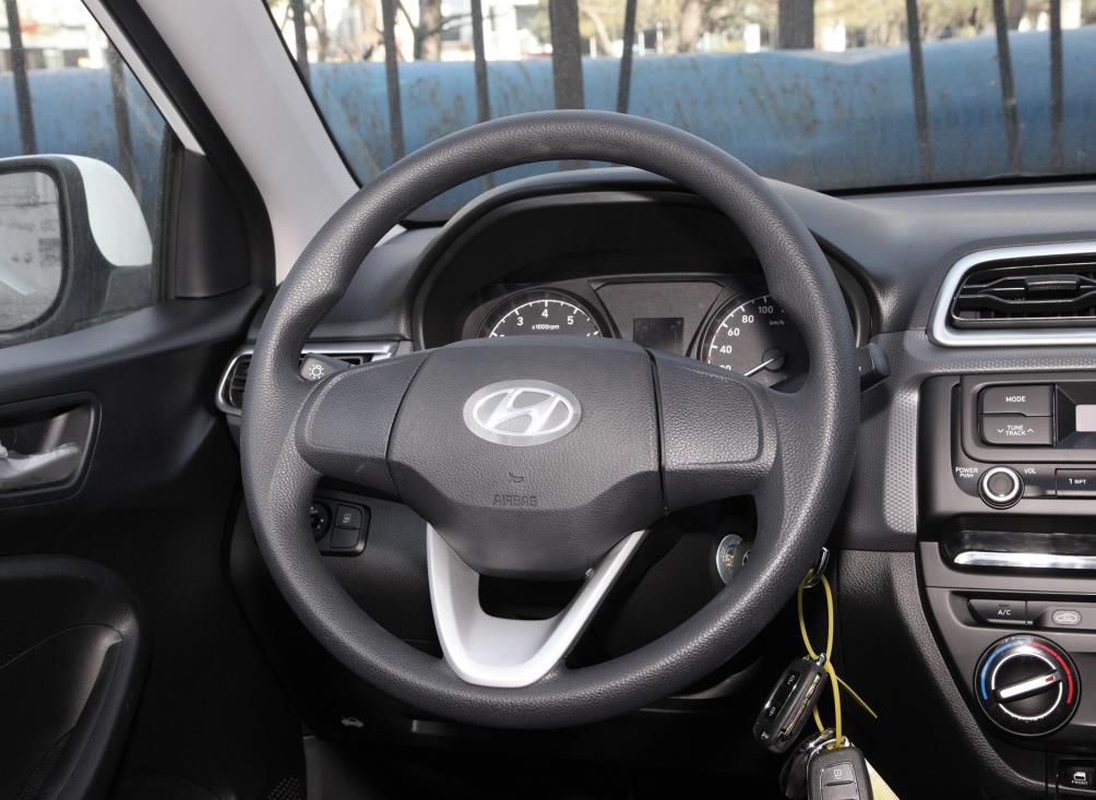 省油动力耐用经济实惠的车,一万左右二手车便宜省油又耐用