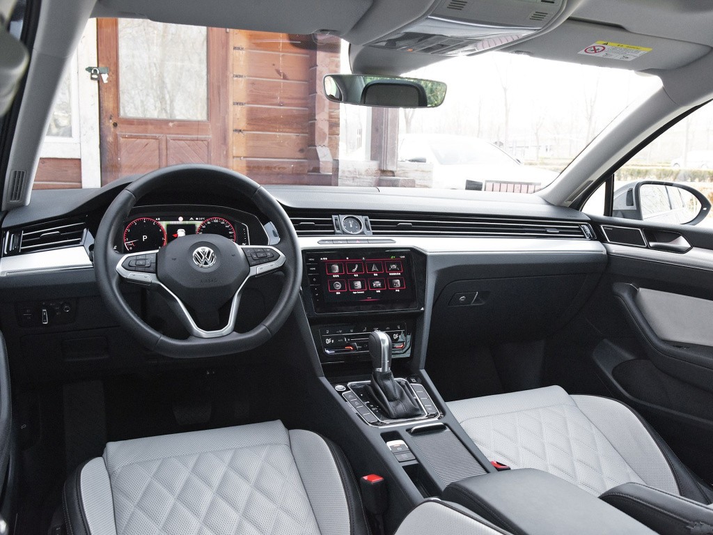 迈腾2.0t加速测试,迈腾2.0T百公里加速多少秒