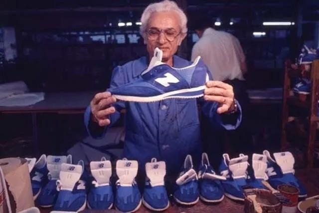 新百伦鞋属于什么风格,灰色运动鞋推荐新百伦