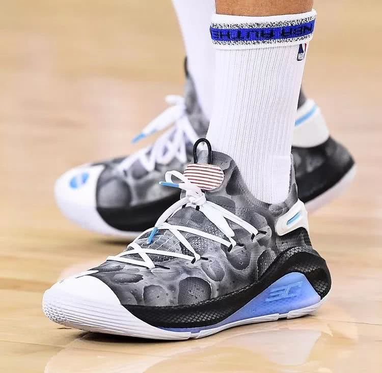 库里9中底结构图,库里9代曝光