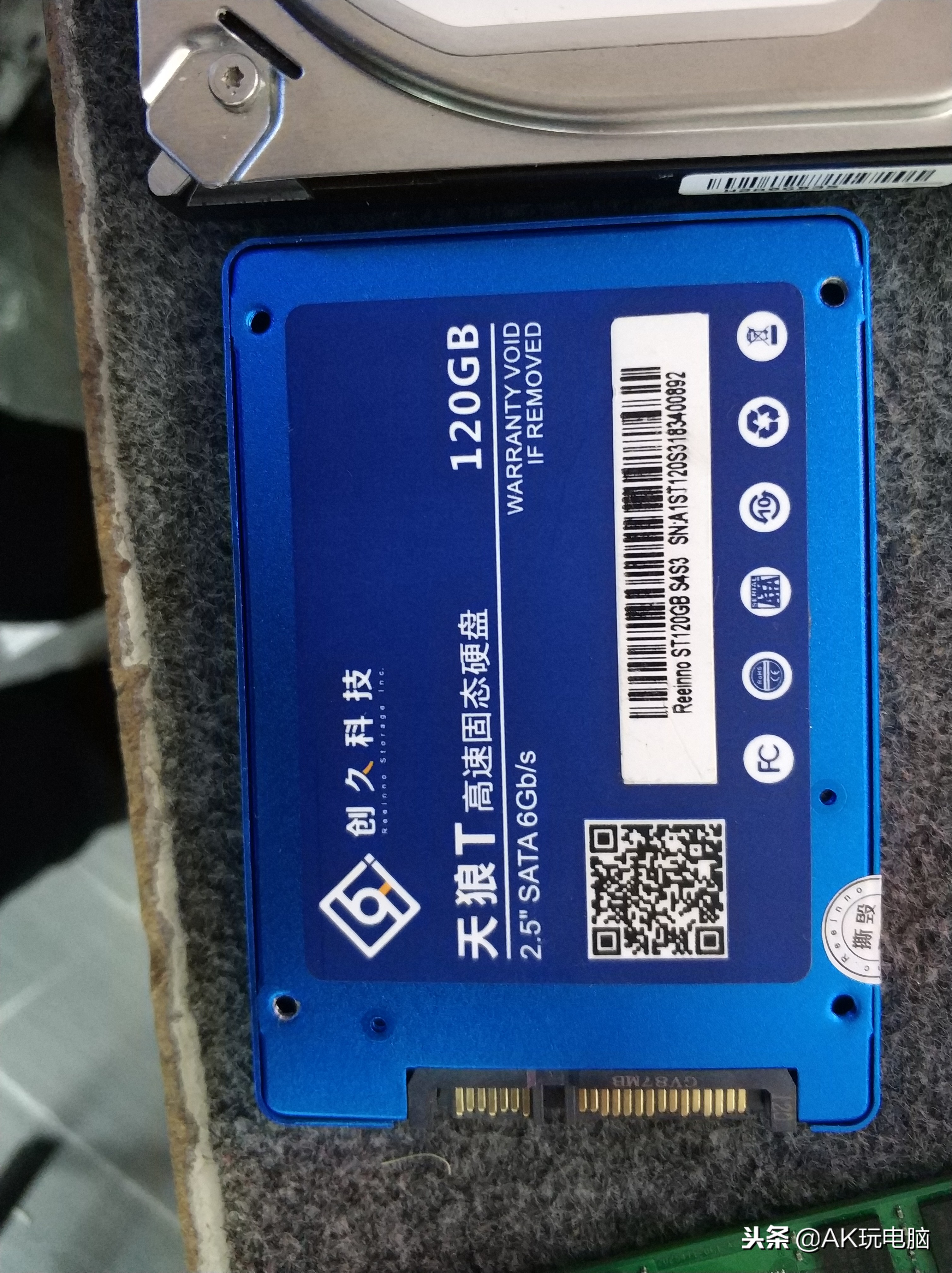 网购电脑翻车,女生组装电脑翻车现场