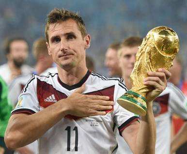 14年克洛泽为什么不是金靴,德甲金靴加助攻王克洛泽