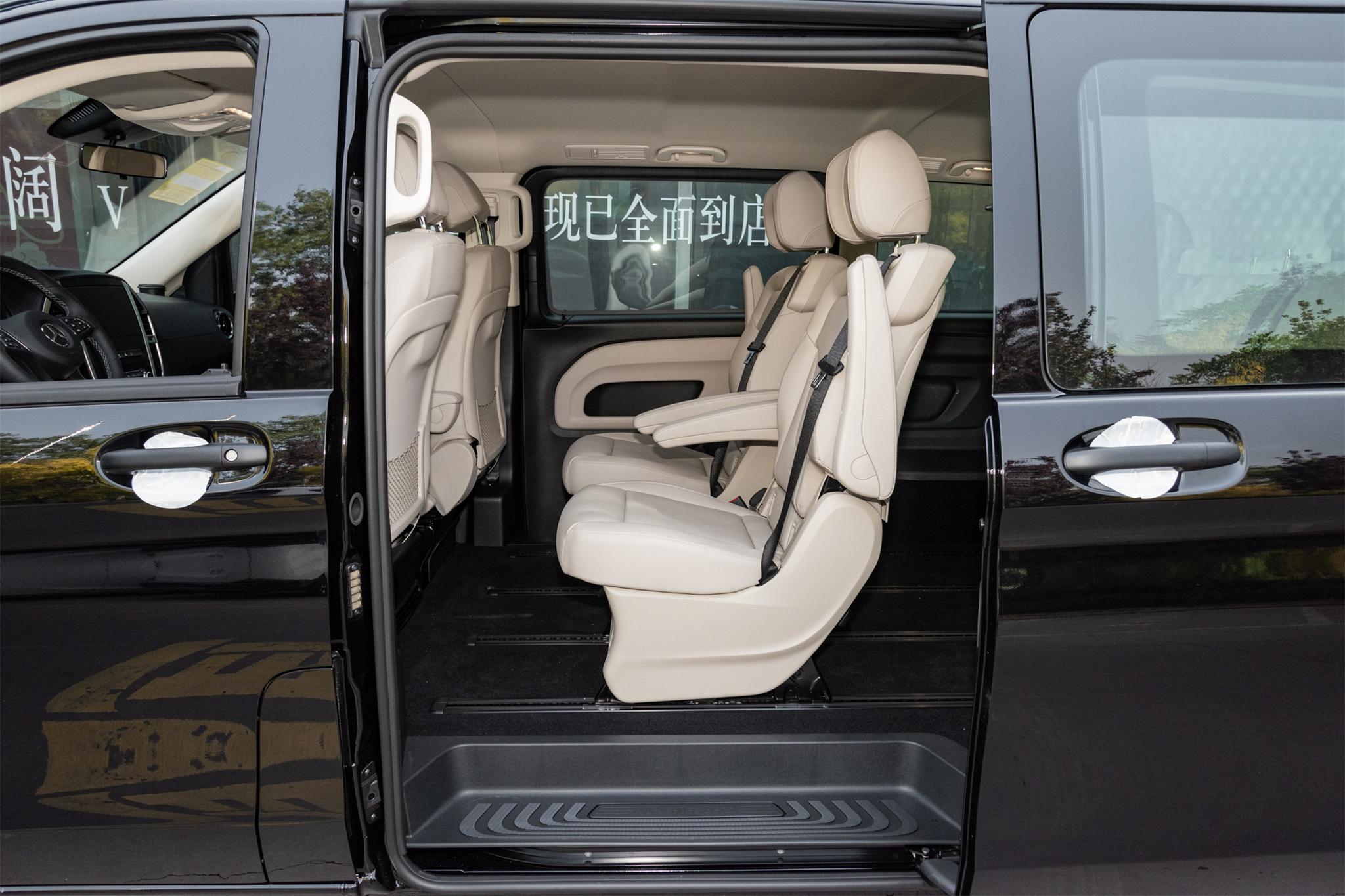 奔驰威霆2020款上市7座,威霆7at变速箱还是9at好