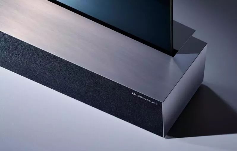 2019米兰时装品牌,米兰时装周金色系列