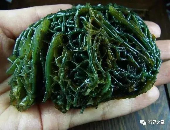 捡到石头真的能暴富吗,捡到就能暴富的东西