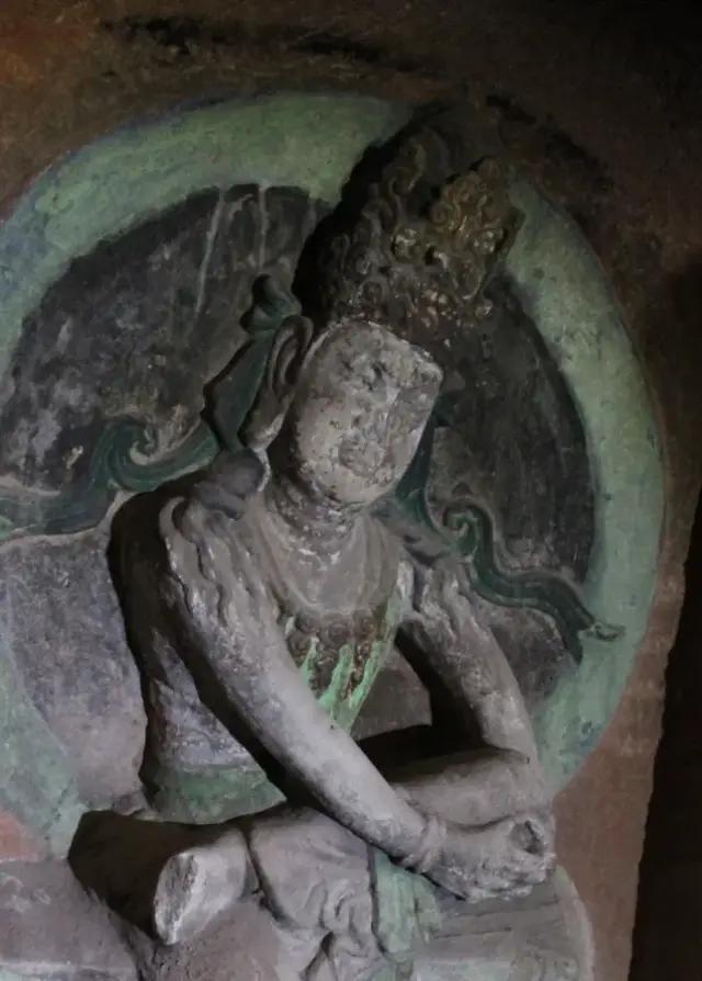 水月观音最美照片,安岳水月观音在哪里