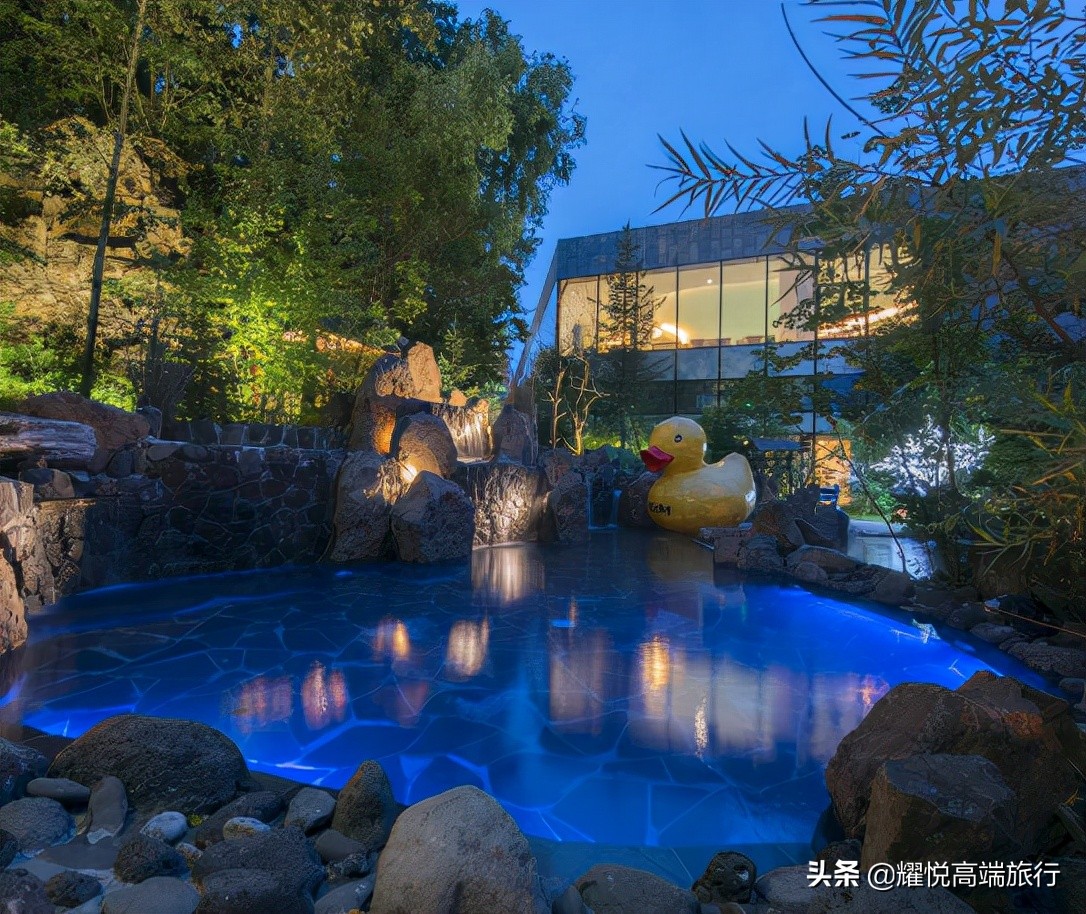 深秋温泉哪里最好,深秋泡温泉好处