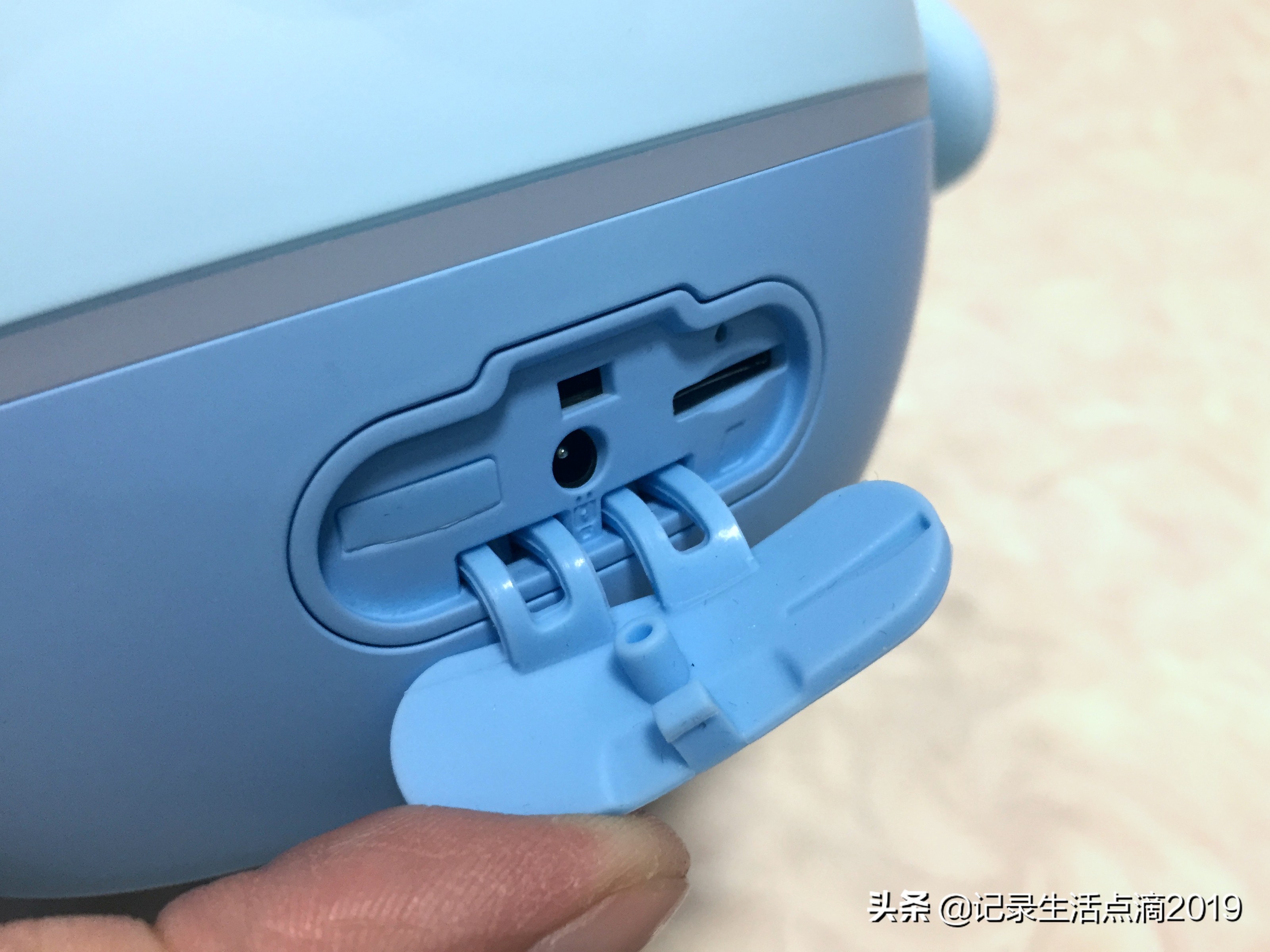 学习娱乐两不误小学二年级,聪聪教育陪伴机器人