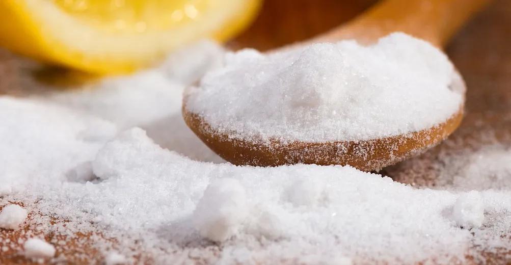 李沁牙膏真的有效果吗,李沁的黄牙变白了