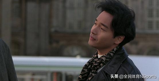 张国荣踢球片段,张国荣说足球