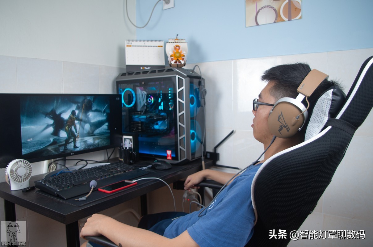 为了打败APEX邪恶玩家，我终于入坑7.1声道耳机——硕美科G805