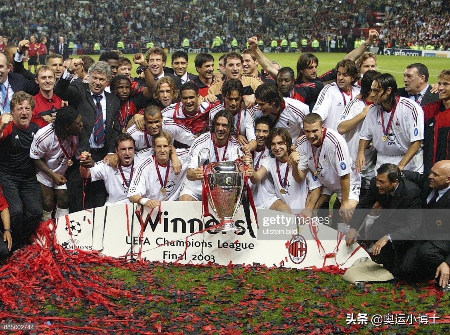 里瓦尔多倒挂金钩诺坎普,2003年金球奖罗纳尔多