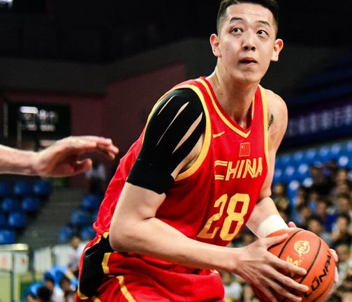 孙铭徽周鹏或淘汰出局,周鹏伤退