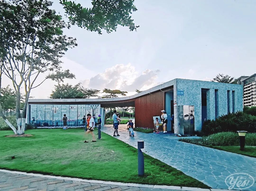 “去过厦门的公厕，我再也看不上五星级酒店了”