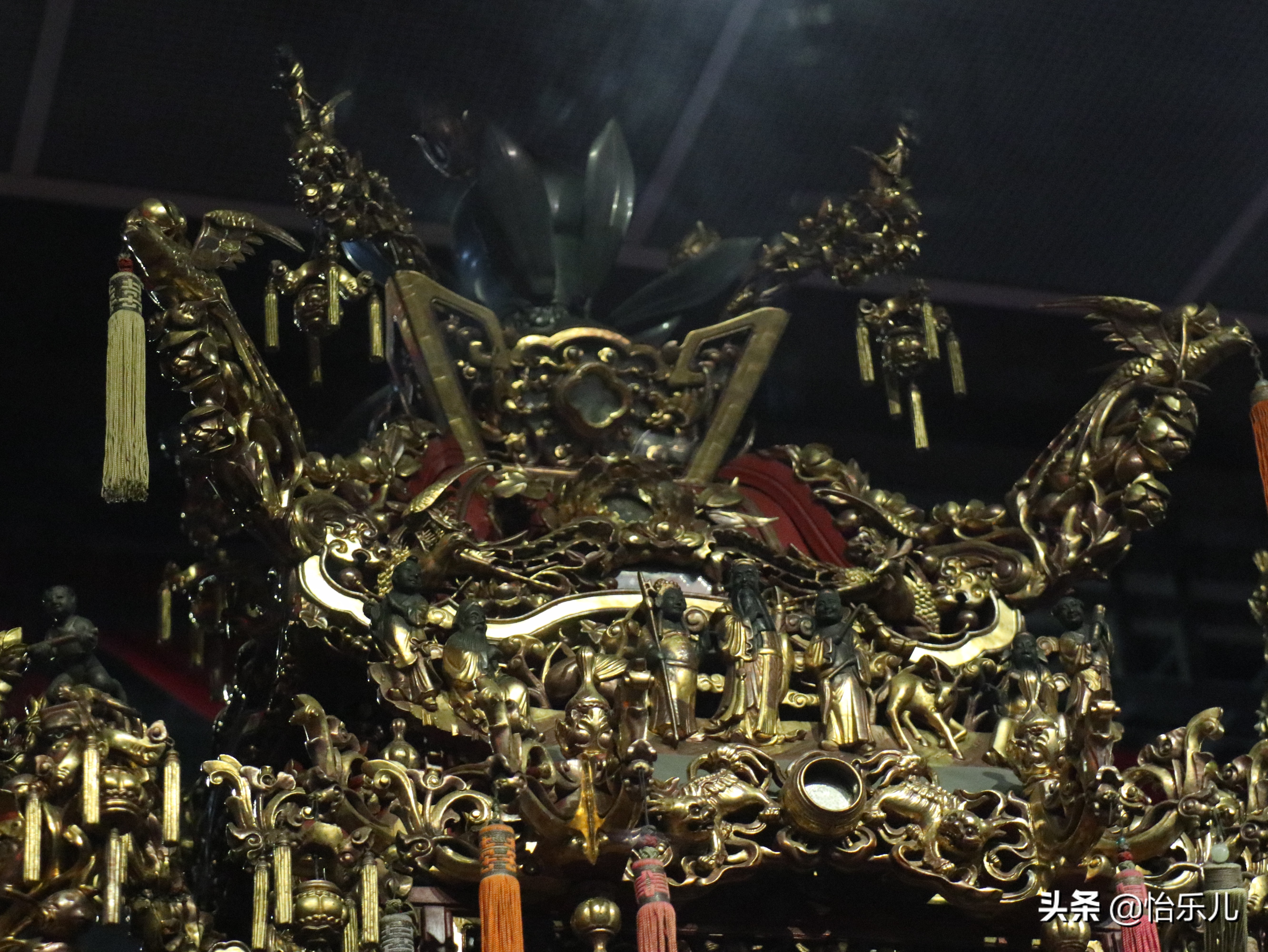 从国家宝藏最美花轿说起，江浙女儿出嫁的十里红妆到底有多燃