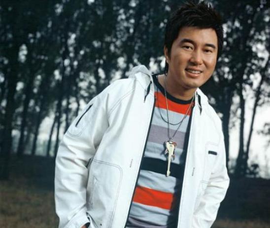 成名后抛弃两任妻子,成名后抛弃妻子迎娶白富美