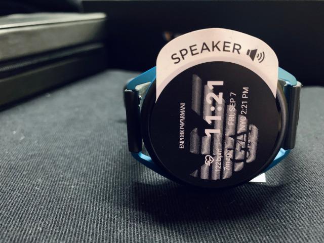 阿玛尼智能腕表第五代,阿玛尼智能手表第四代art5006