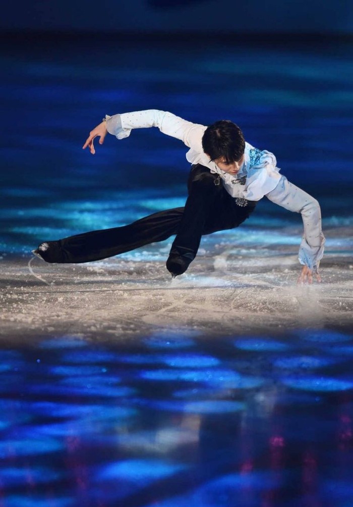 热血动漫王子羽生结弦,羽生结弦央视解说陈滢原版