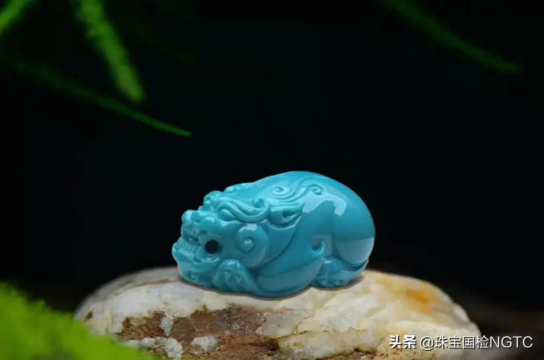 真正的绿松石什么样的,真正的绿松石是什么样的