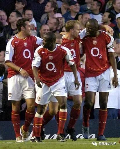 不会飞的荷兰人冰王子博格坎普,飞翔的荷兰人弹奏的歌