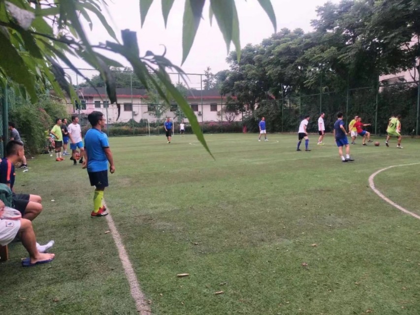 漫漫踢球路：疫情后的草根足球艰巨前行，行进了派出所！