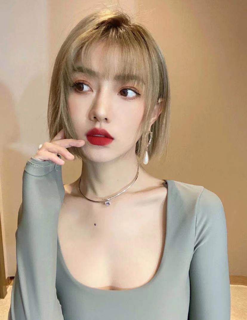 兰蔻圣诞节限定口红礼盒,圣诞节快到了准备礼物