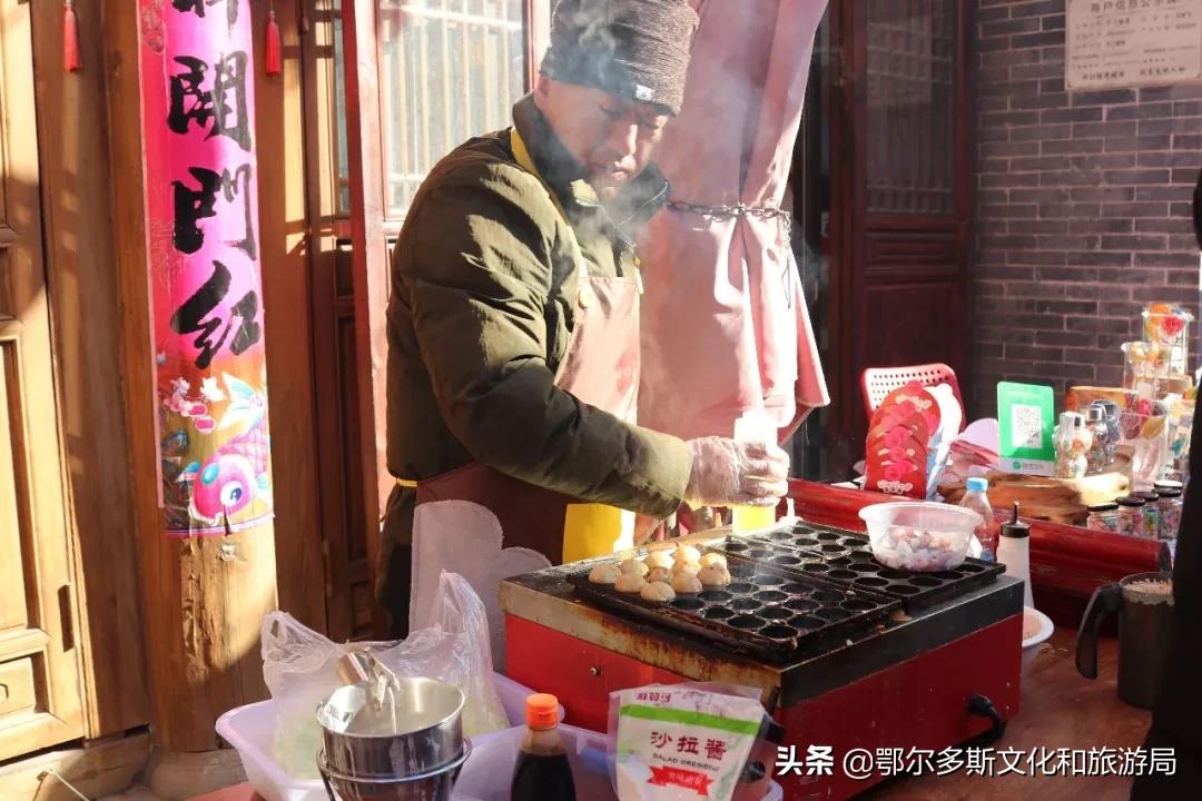 转九曲猜灯谜，赏民俗听老腔，约网红品美食到康镇~