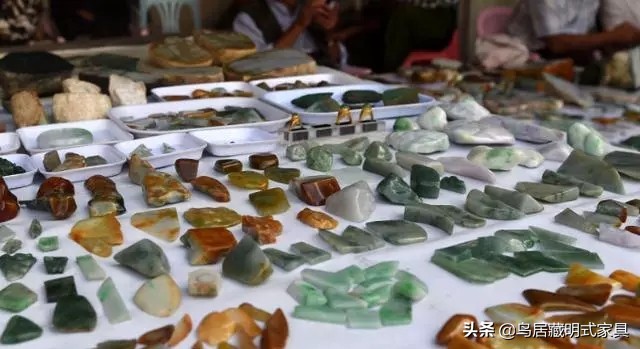 玉石首饰市场价格,中国最大的珠宝玉石批发市场
