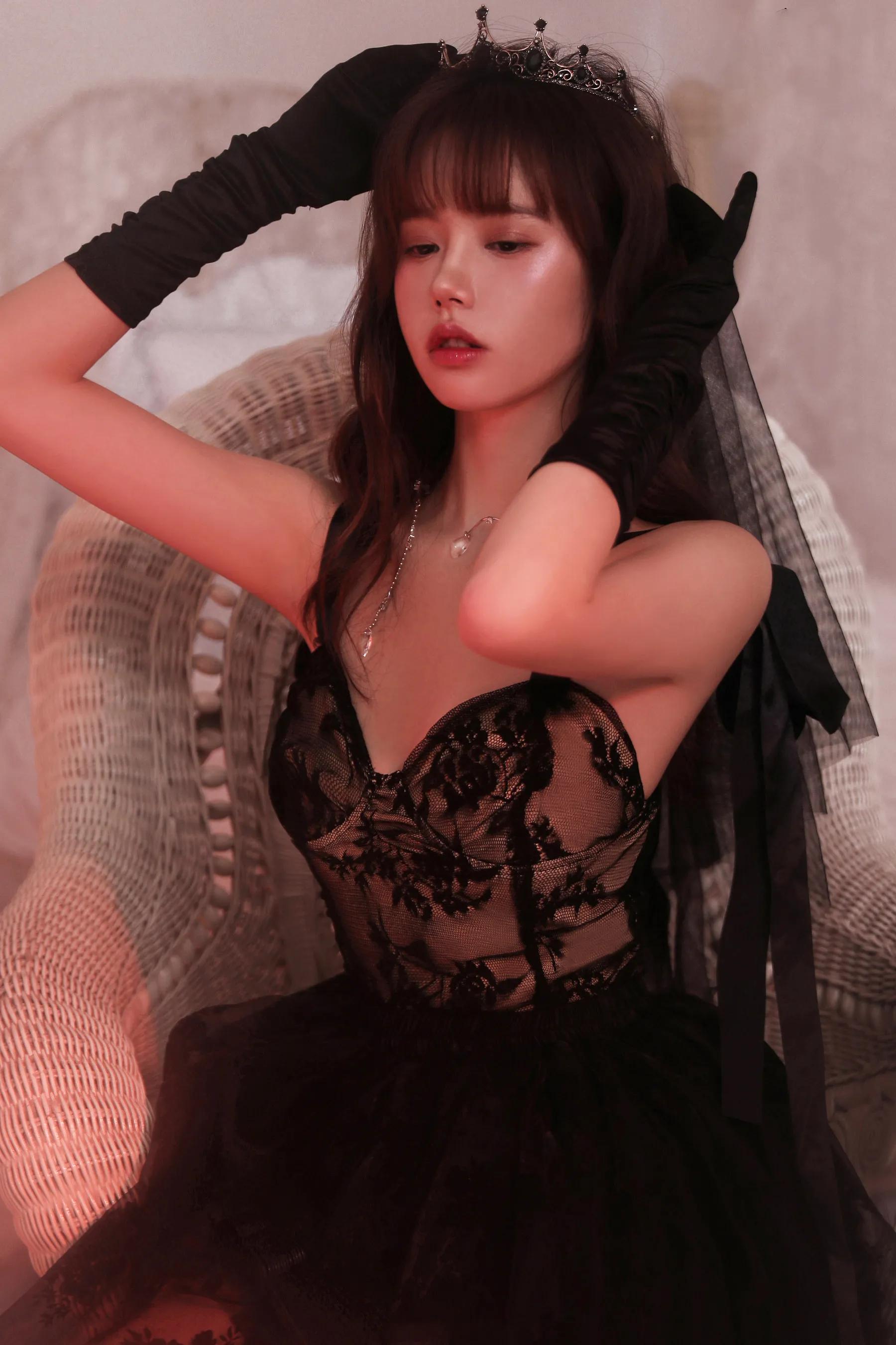 高级暗黑写真美女壁纸,成熟御姐风美女壁纸