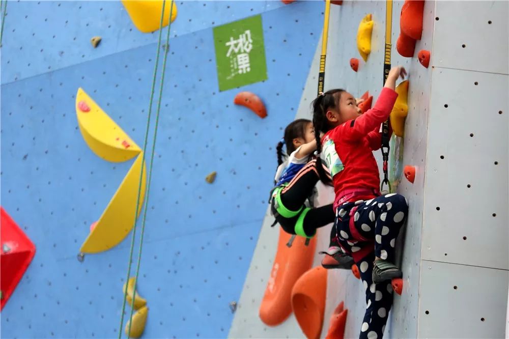 中国攀岩俱乐部联赛成绩,昆明市青少年攀岩锦标赛