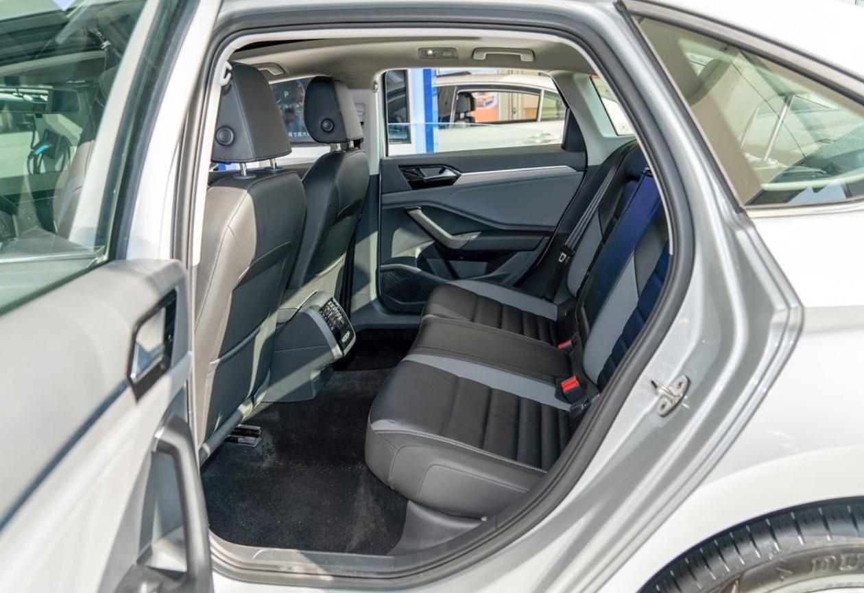 全新一代速腾1.4t舒适版落地价,全新速腾1.4t舒适落地价