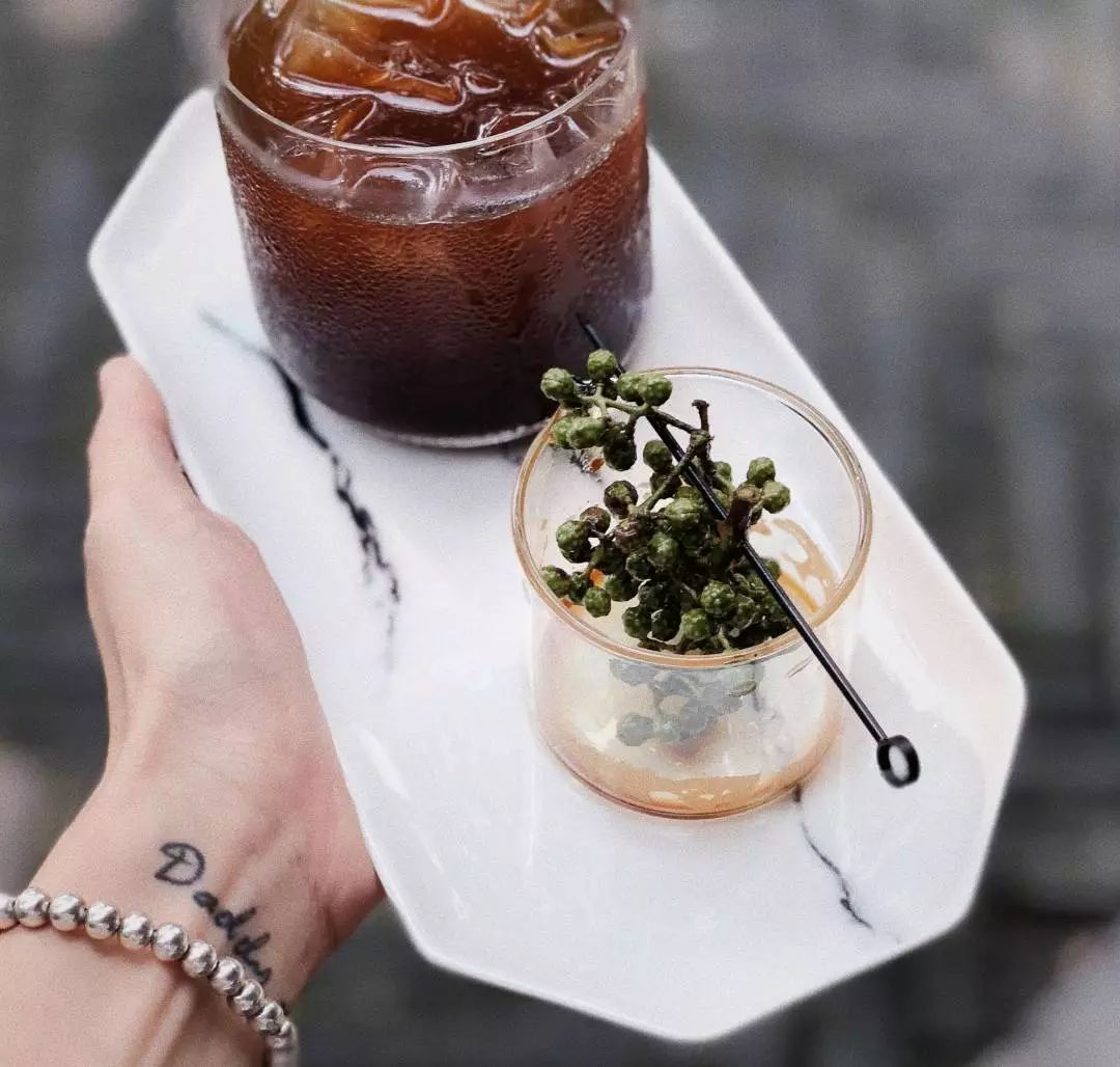 花椒、蛋烘糕和肉桂，对头，这里是咖啡店