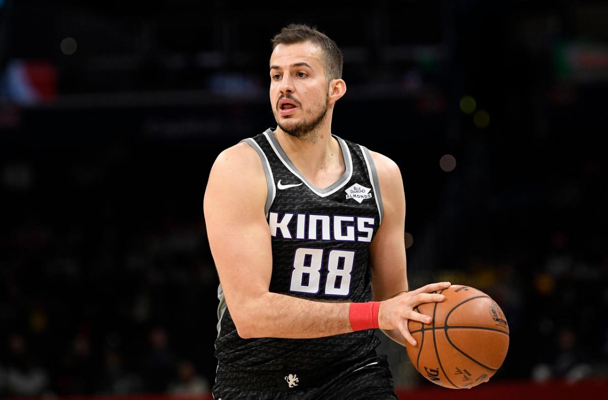 美媒预测勇士5大核心未来,美媒评价勇士第三赛季