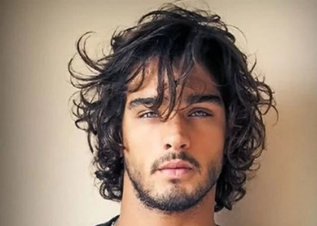 最适合男生的锡纸烫发型,最受女生欢迎的男生发型锡纸烫