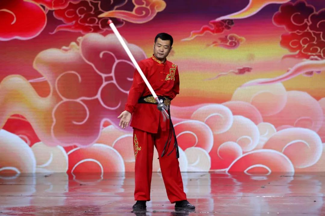 文安VS特克斯｜少年展示传承600余年的高杆绝技，每一个动作都令人心惊胆颤