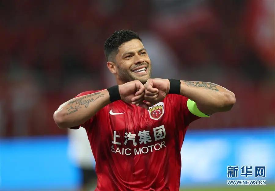 胡尔克爆料上港被裁判“照顾”？足协新政推行，是中国足球的“阵痛期”还是“垂死挣扎”？