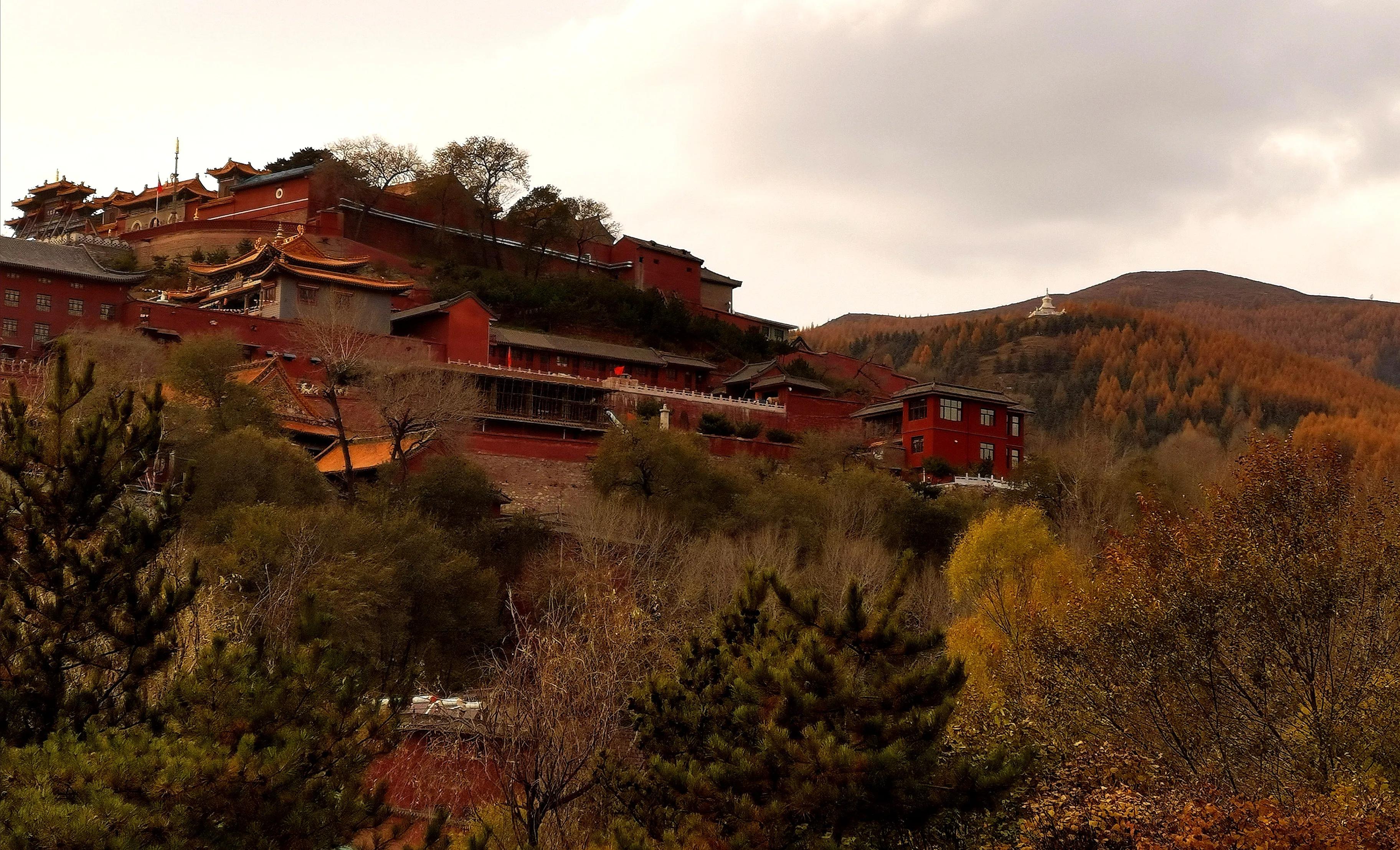 山西自由行五台山,山西五台山寺院