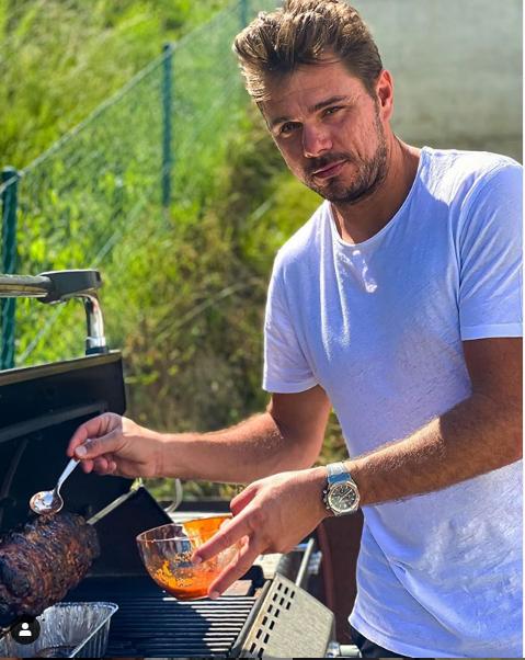 怎么锻炼自拍技巧,锻炼自拍必学的10个姿势