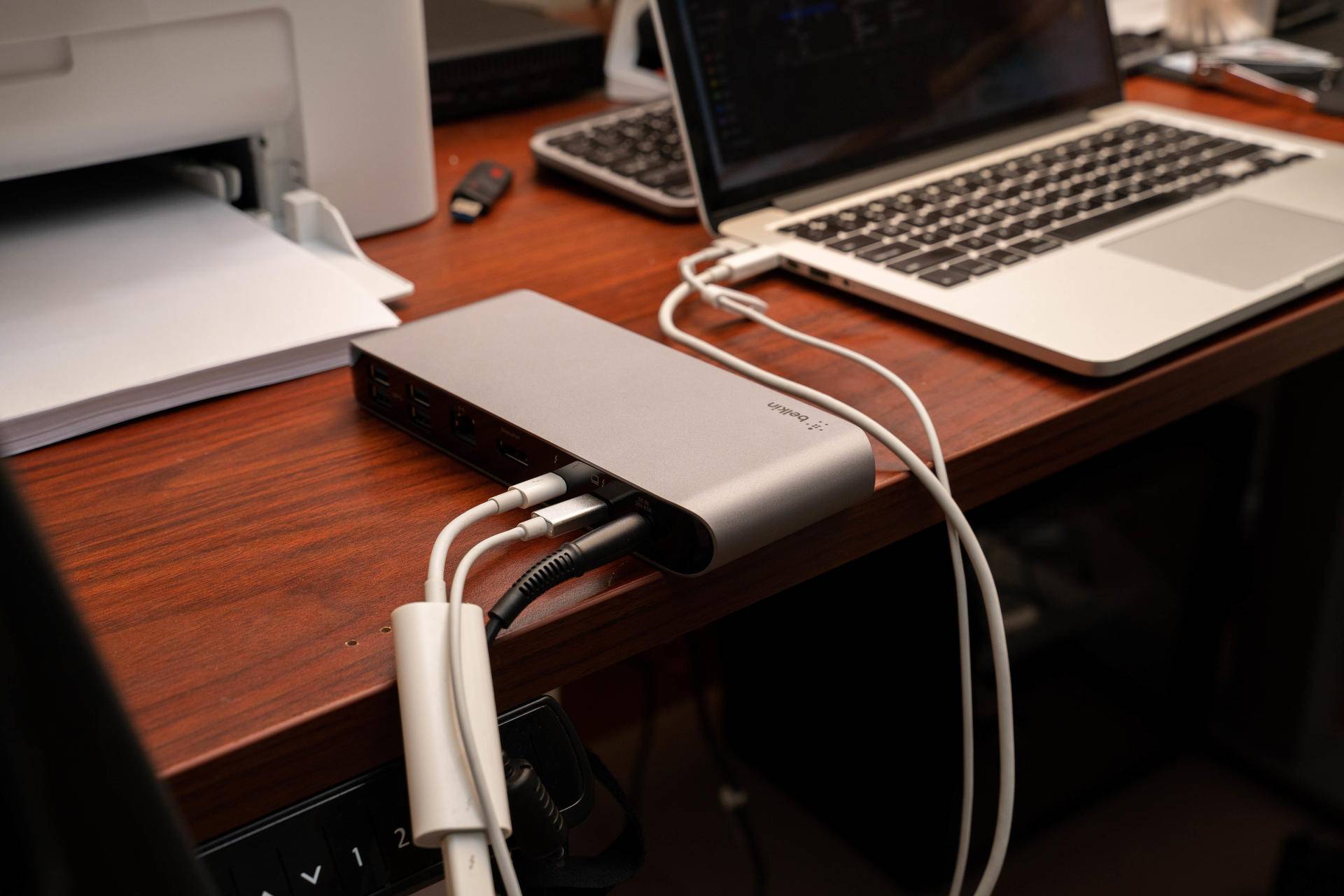 雷雳3接口配什么扩展坞,雷雳3转雷雳2转换器有什么用